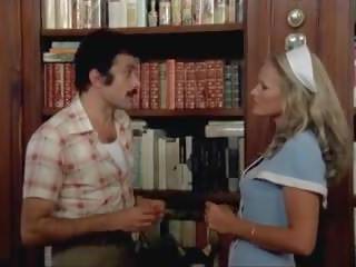 Sensuous medmāsa 1975: slavenības x nominālā filma filma d2